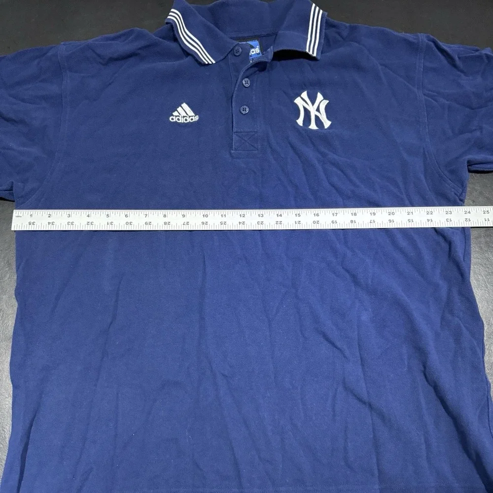 Men's Vintage Adidas Team New York Yankees Embroidered Blue Polo Shirt Size XL‎